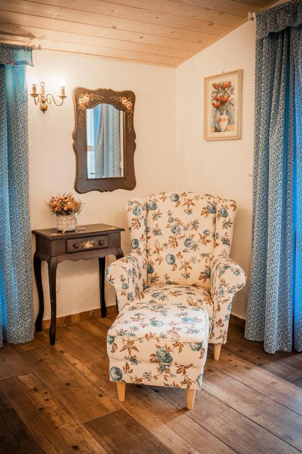Penzion Primase Долні-В'єстоніце Екстер'єр фото